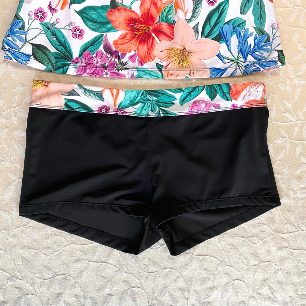 🆕 South Point Swimsuit Womens size 12 Tropical Floral Two Piece Tankini NWT - Picture 3 of 12